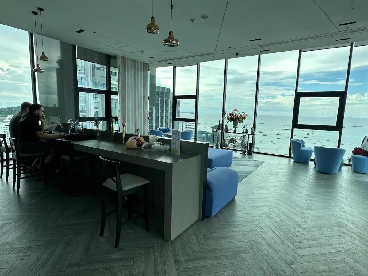 2 Bed Room, Large Living Room @ Central Pattaya Exterior photo