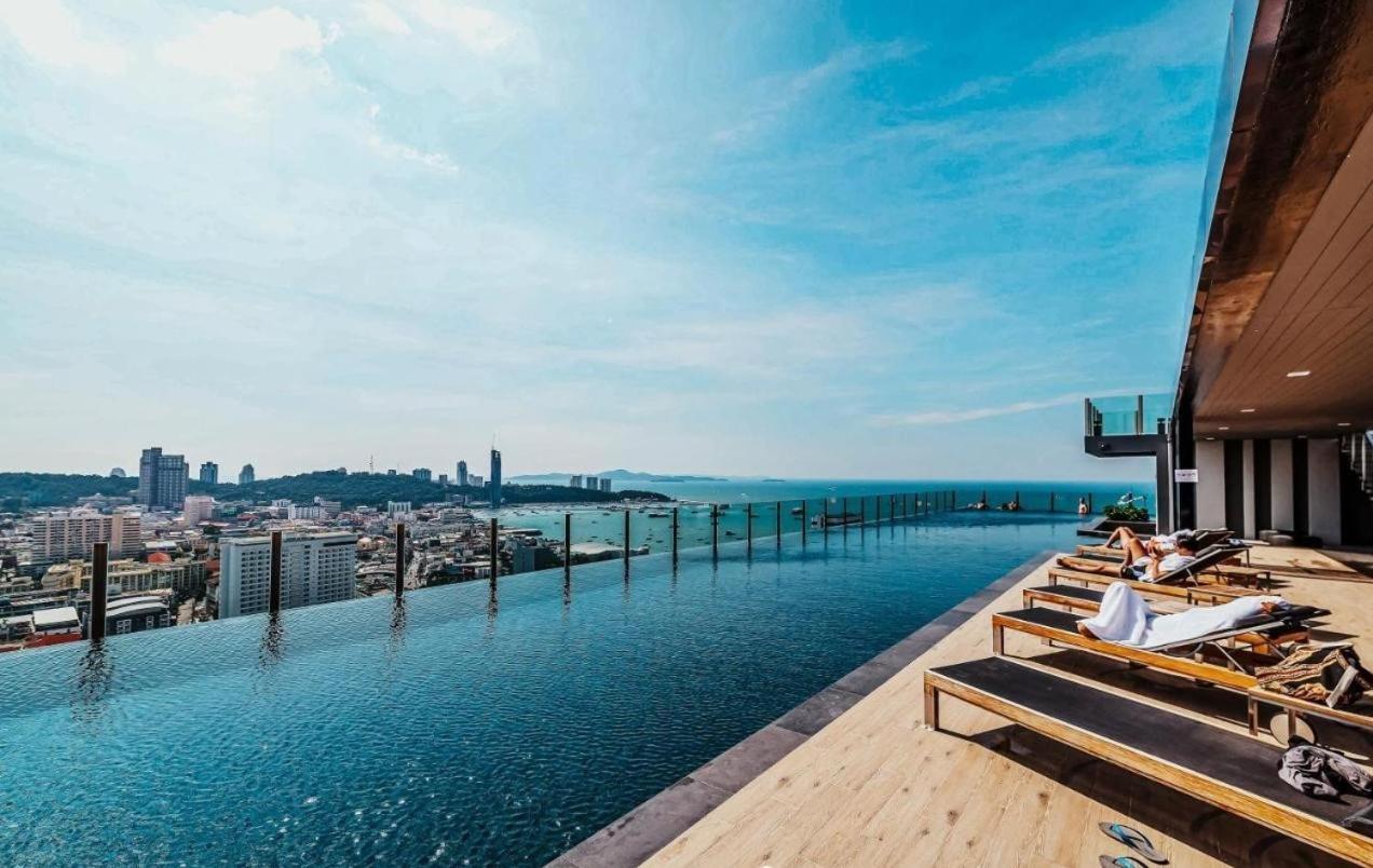 2 Bed Room, Large Living Room @ Central Pattaya Exterior photo